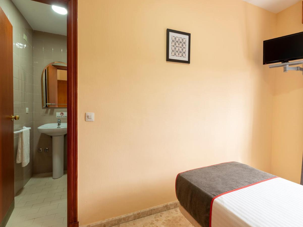 אוטררה Oyo Hostal El Paisano מראה חיצוני תמונה